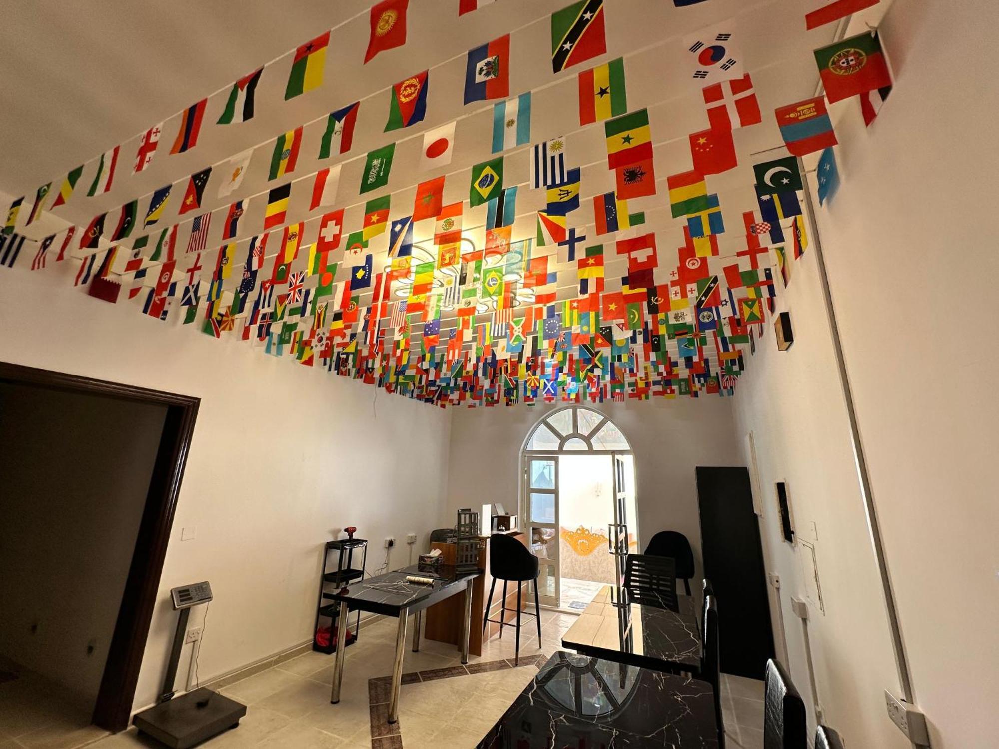 International Abu-Dhabi Hostel Villa Abu Dhabi Esterno foto